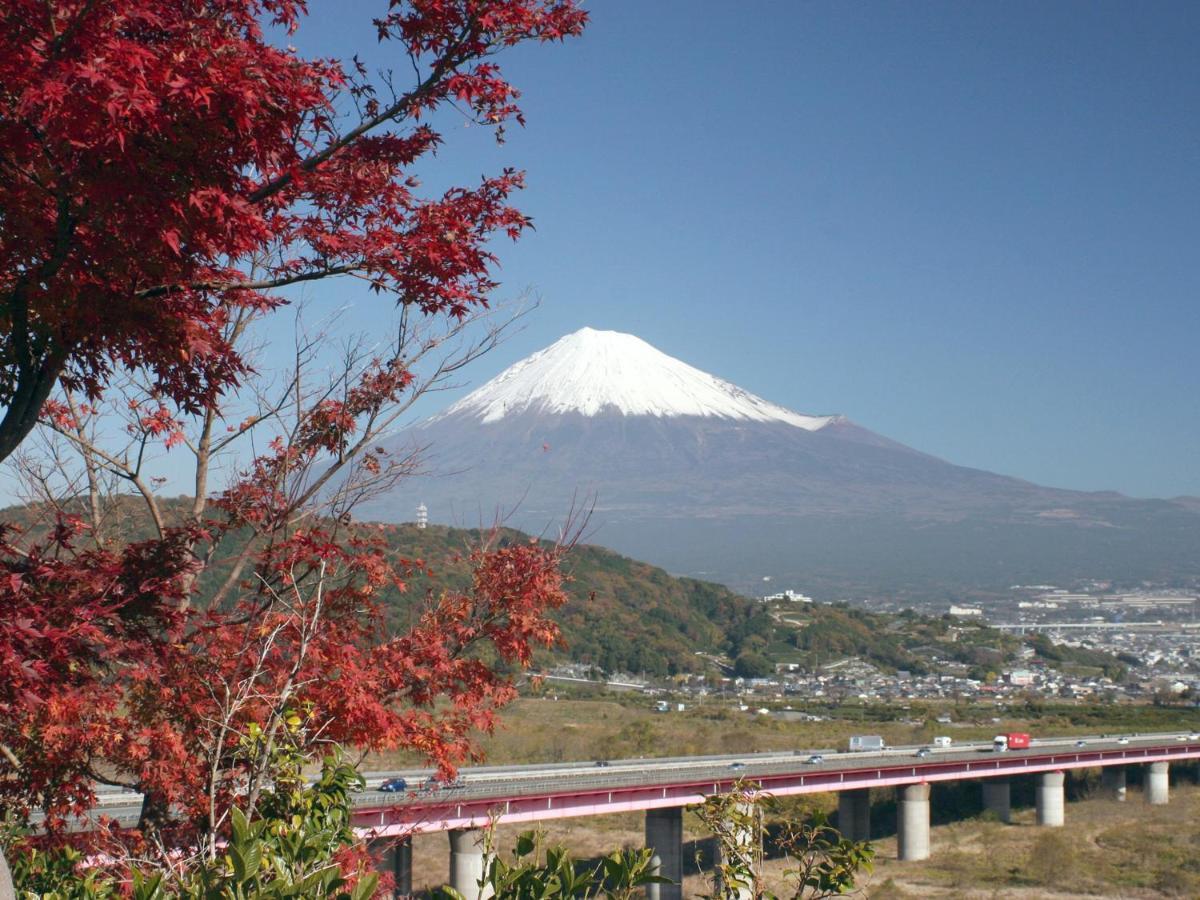 Fuji-Shi Business Hotel Furuiya Ryokan Фуджи Екстериор снимка