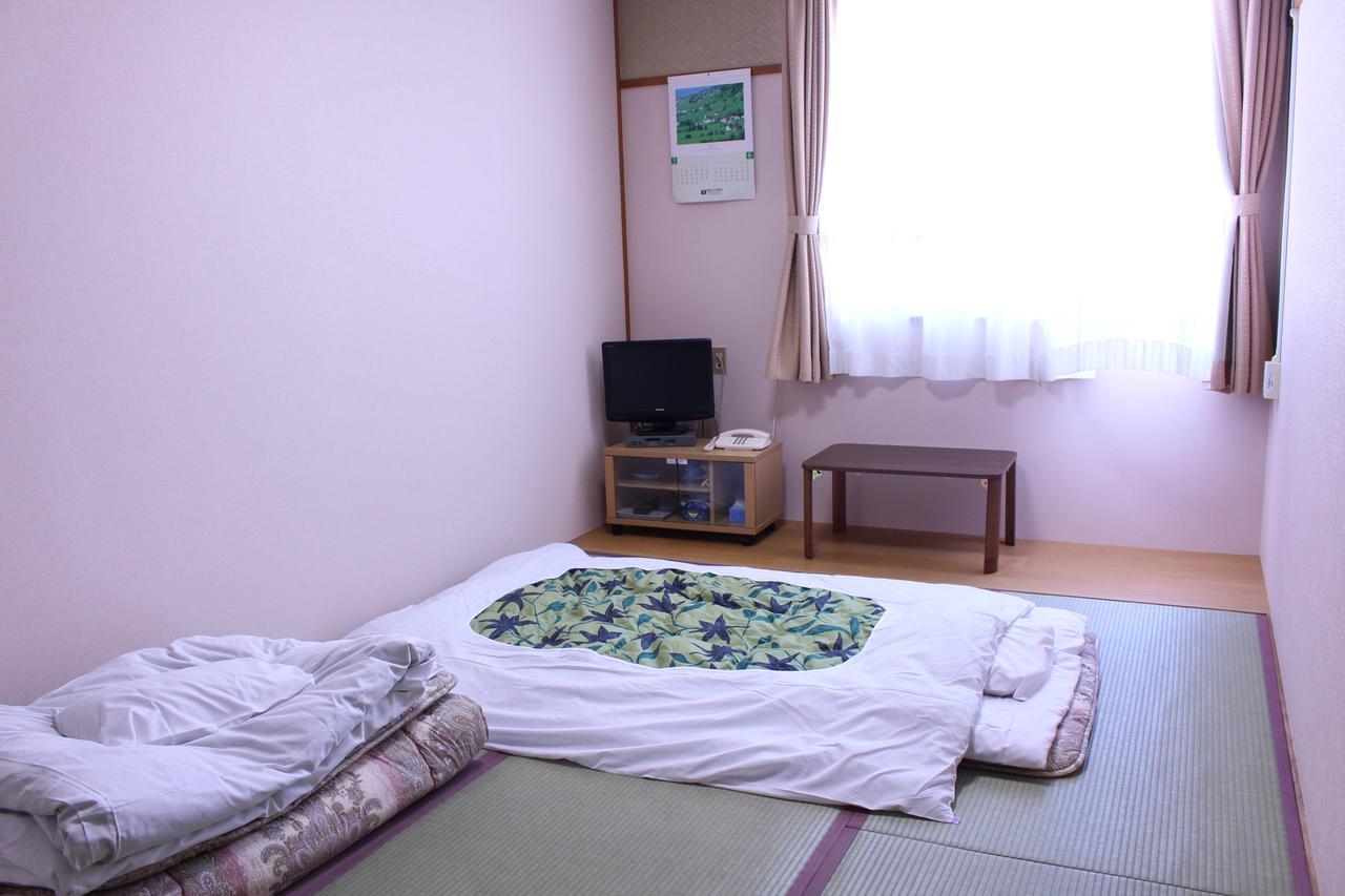 Fuji-Shi Business Hotel Furuiya Ryokan Фуджи Екстериор снимка