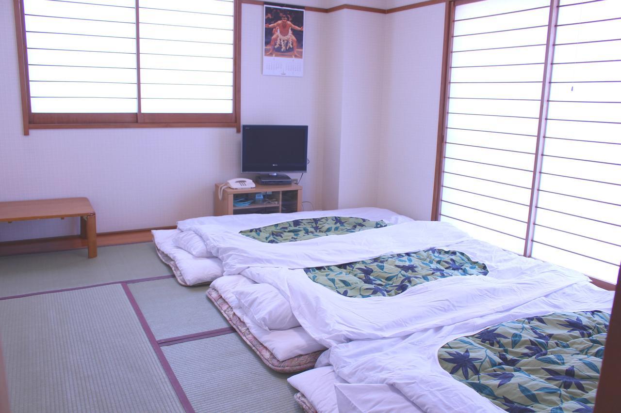 Fuji-Shi Business Hotel Furuiya Ryokan Фуджи Екстериор снимка